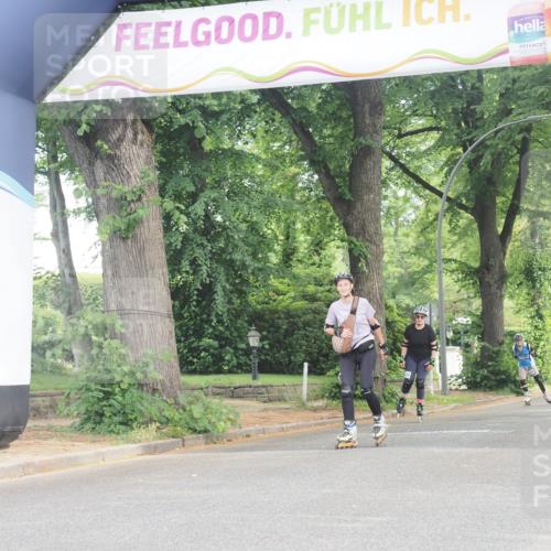 29.06.2025 - hella hamburg halbmarathon KatJ http://msf.ph/oto/8198957 29.06.2025 09:29:45 Zwischen KM18-KM19  meine-sportfotos.de