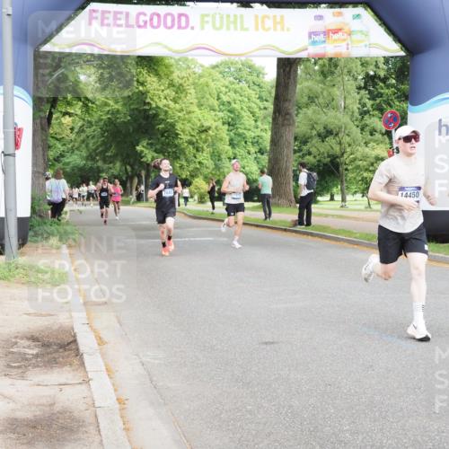 29.06.2025 - hella hamburg halbmarathon MichiJ http://msf.ph/oto/8199013 29.06.2025 10:21:16 Zwischen KM18-KM19 3955, 4129, 5187, 11877, 14450 meine-sportfotos.de
