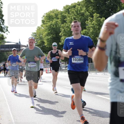 29.06.2025 - hella hamburg halbmarathon Jannik Wohlers http://msf.ph/oto/8199059 29.06.2025 09:47:30 Lombardsbrücke 1164, 1562, 2196, 2296, 4602, 5092, 8362, 8901, 9178, 9944, 10384, 10900, 10968, 11745, 12462, 12865, 13514, 13798, 13854, 14387, 14601, 14934, 14952, 15261, 15415, 15965, 16964, 17306, 18159, 18216, 18573, 18687, 18689, 18841 meine-sportfotos.de