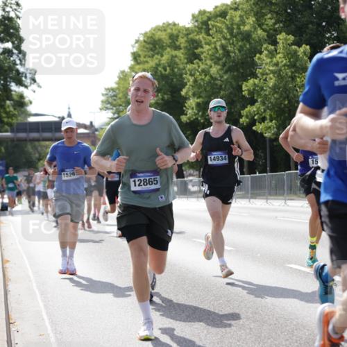 29.06.2025 - hella hamburg halbmarathon Jannik Wohlers http://msf.ph/oto/8199157 29.06.2025 09:47:30 Lombardsbrücke 1164, 1562, 2196, 2296, 4602, 5092, 8362, 8901, 9178, 9944, 10384, 10900, 10968, 11745, 12462, 12865, 13514, 13798, 13854, 14387, 14601, 14934, 14952, 15261, 15415, 15965, 16964, 17306, 18159, 18216, 18573, 18687, 18689, 18841 meine-sportfotos.de