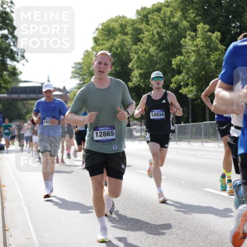 29.06.2025 - hella hamburg halbmarathon Jannik Wohlers http://msf.ph/oto/8199167 29.06.2025 09:47:31 Lombardsbrücke 1164, 1562, 2196, 2296, 4602, 5092, 6990, 8362, 8901, 9178, 9944, 10384, 10900, 10968, 11745, 12290, 12462, 12865, 13514, 13798, 13854, 14387, 14601, 14934, 14952, 15261, 15415, 15965, 16964, 17306, 18159, 18216, 18573, 18687, 18689, 18841 meine-sportfotos.de