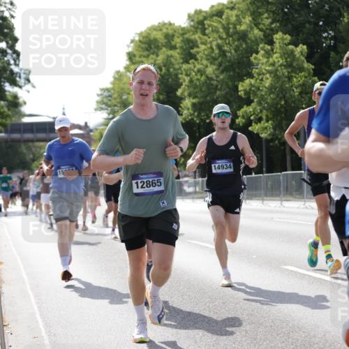 29.06.2025 - hella hamburg halbmarathon Jannik Wohlers http://msf.ph/oto/8199179 29.06.2025 09:47:31 Lombardsbrücke 1164, 1562, 2196, 2296, 4602, 5092, 6990, 8362, 8901, 9178, 9944, 10384, 10900, 10968, 11745, 12290, 12462, 12865, 13514, 13798, 13854, 14387, 14601, 14934, 14952, 15261, 15415, 15965, 16964, 17306, 18159, 18216, 18573, 18687, 18689, 18841 meine-sportfotos.de