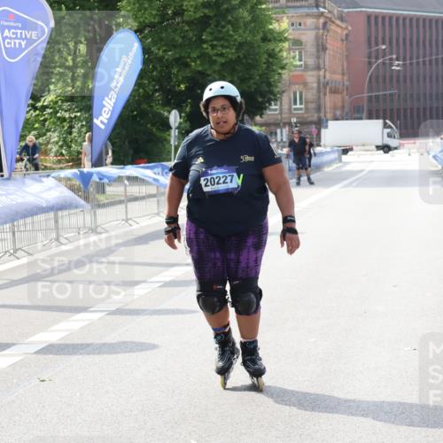 29.06.2025 - hella hamburg halbmarathon Strokosch-Dieckow http://msf.ph/oto/8199402 29.06.2025 09:45:29 Ziel 20227, 20532 meine-sportfotos.de