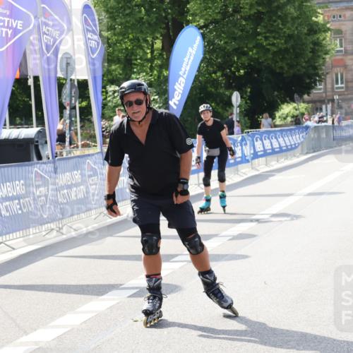 29.06.2025 - hella hamburg halbmarathon Strokosch-Dieckow http://msf.ph/oto/8199564 29.06.2025 09:45:41 Ziel 20078, 20268 meine-sportfotos.de