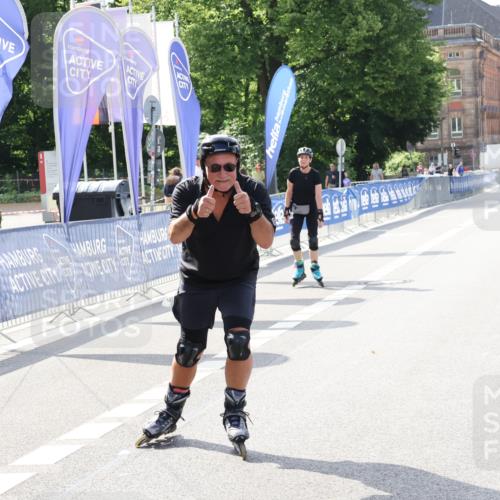 29.06.2025 - hella hamburg halbmarathon Strokosch-Dieckow http://msf.ph/oto/8199584 29.06.2025 09:45:42 Ziel 20078, 20268 meine-sportfotos.de
