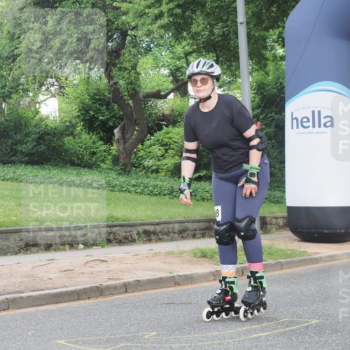 29.06.2025 - hella hamburg halbmarathon KatJ http://msf.ph/oto/8199675 29.06.2025 09:29:49 Zwischen KM18-KM19  meine-sportfotos.de