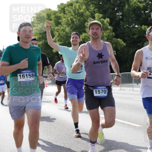 29.06.2025 - hella hamburg halbmarathon Jannik Wohlers http://msf.ph/oto/8199748 29.06.2025 09:47:40 Lombardsbrücke 1164, 1385, 1562, 1743, 2714, 3959, 4602, 5091, 5315, 6684, 6829, 6990, 8362, 9178, 9944, 10384, 10900, 11202, 11227, 11620, 11745, 12290, 12865, 13595, 13798, 13854, 14387, 14908, 14934, 14952, 15015, 15261, 15415, 15701, 15965, 16158, 17024, 17217, 17306, 18103, 18159, 18216, 18573, 18584, 18841 meine-sportfotos.de