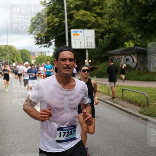 29.06.2025 - hella hamburg halbmarathon Yannick Fuchs http://msf.ph/oto/8199770 29.06.2025 10:44:39 20KM 1119, 1399, 1461, 1466, 1507, 1630, 1750, 1817, 2207, 3654, 4127, 4346, 5115, 6027, 6662, 6712, 6795, 7052, 7176, 7397, 7583, 7930, 7932, 8313, 8572, 8657, 8704, 8819, 9057, 10371, 10750, 11356, 11455, 11607, 12527, 12624, 13008, 13609, 13687, 13701, 13812, 13875, 14034, 14257, 14626, 15362, 15395, 15803, 15950, 16716, 16806, 17179, 17221, 17247, 17384, 18066, 18370, 18394, 18657, 18658, 18811 meine-sportfotos.de