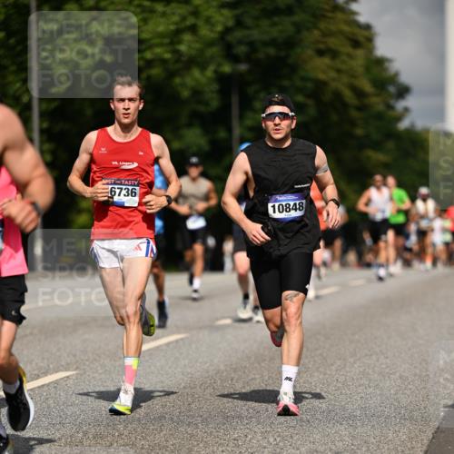 29.06.2025 - hella hamburg halbmarathon Dr. Thomas Lammeyer http://msf.ph/oto/8199798 29.06.2025 09:48:06 Kennedybrücke 2021, 3201, 3845, 5269, 5367, 6619, 8473, 8731, 10156, 10848 meine-sportfotos.de