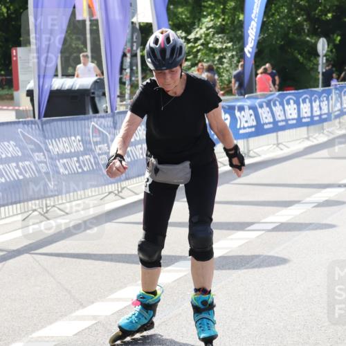 29.06.2025 - hella hamburg halbmarathon Strokosch-Dieckow http://msf.ph/oto/8199837 29.06.2025 09:45:45 Ziel 20078, 20268 meine-sportfotos.de