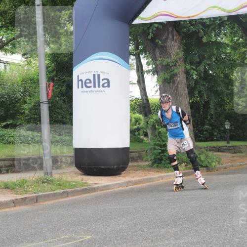 29.06.2025 - hella hamburg halbmarathon KatJ http://msf.ph/oto/8199859 29.06.2025 09:29:51 Zwischen KM18-KM19  meine-sportfotos.de
