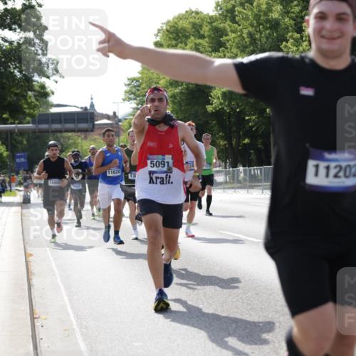 29.06.2025 - hella hamburg halbmarathon Jannik Wohlers http://msf.ph/oto/8199883 29.06.2025 09:47:41 Lombardsbrücke 1164, 1385, 1562, 1743, 2714, 3959, 4602, 4860, 5091, 5315, 6684, 6829, 6990, 8362, 9178, 9944, 10384, 10900, 11202, 11227, 11620, 11745, 12290, 12514, 12865, 13595, 13854, 14387, 14908, 14934, 14952, 15015, 15261, 15415, 15701, 15965, 16158, 17024, 17217, 17306, 18103, 18216, 18573, 18584, 18679, 18841 meine-sportfotos.de