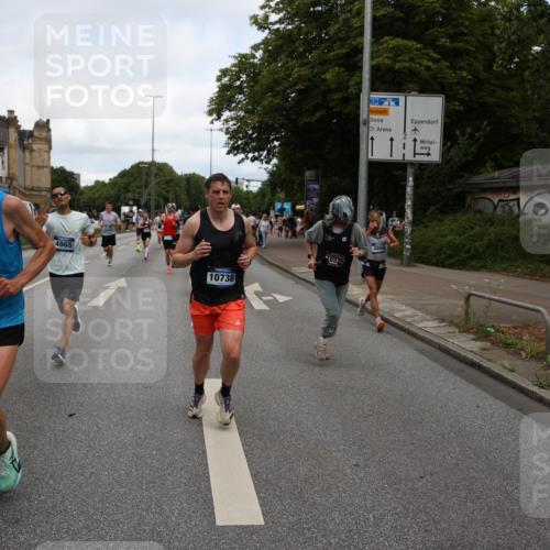 29.06.2025 - hella hamburg halbmarathon Yannick Fuchs http://msf.ph/oto/8199888 29.06.2025 10:31:54 20KM 1290, 2196, 2767, 4860, 4865, 5003, 5042, 5307, 5923, 6047, 6123, 6458, 7310, 7482, 8362, 9178, 9296, 9914, 10190, 10451, 10738, 12739, 13141, 13372, 13854, 14387, 14459, 14691, 14934, 15178, 15261, 15410, 15939, 16523, 16992, 17125, 17137, 17658, 18159, 18357, 18384, 18824, 18986 meine-sportfotos.de
