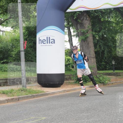 29.06.2025 - hella hamburg halbmarathon KatJ http://msf.ph/oto/8199895 29.06.2025 09:29:52 Zwischen KM18-KM19  meine-sportfotos.de