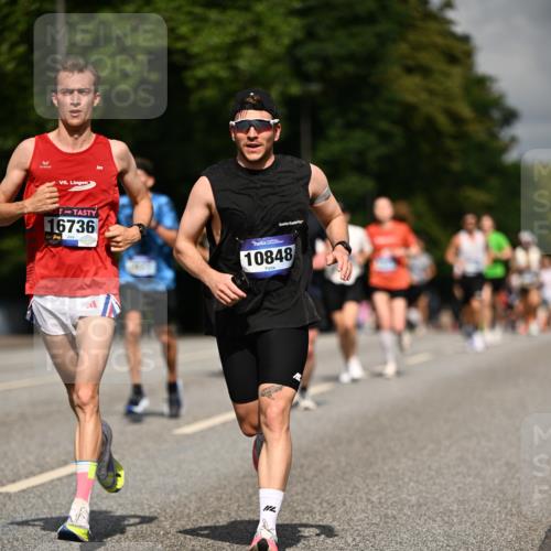 29.06.2025 - hella hamburg halbmarathon Dr. Thomas Lammeyer http://msf.ph/oto/8199940 29.06.2025 09:48:07 Kennedybrücke 2021, 3201, 3845, 5269, 5367, 6619, 8473, 8731, 10156, 10486, 10848 meine-sportfotos.de