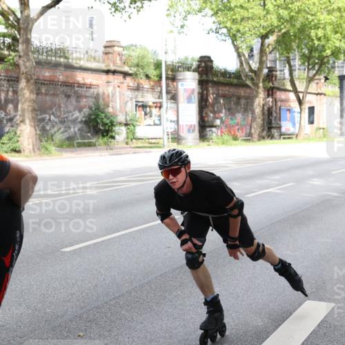 29.06.2025 - hella hamburg halbmarathon Yannick Fuchs http://msf.ph/oto/8199992 29.06.2025 09:14:04 20KM  meine-sportfotos.de