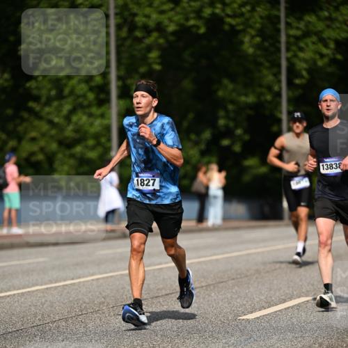 29.06.2025 - hella hamburg halbmarathon Dr. Thomas Lammeyer http://msf.ph/oto/8200079 29.06.2025 09:48:09 Kennedybrücke 2021, 3201, 3845, 5269, 5367, 6619, 8473, 8731, 10156, 10486, 10848 meine-sportfotos.de