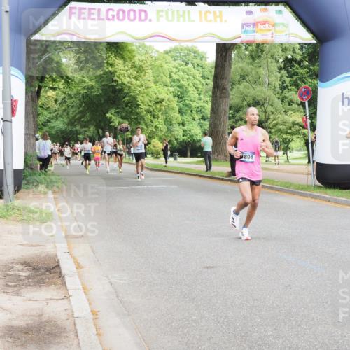 29.06.2025 - hella hamburg halbmarathon MichiJ http://msf.ph/oto/8200186 29.06.2025 10:21:24 Zwischen KM18-KM19 1894, 4812, 5660, 7845, 11877, 14450, 16065 meine-sportfotos.de