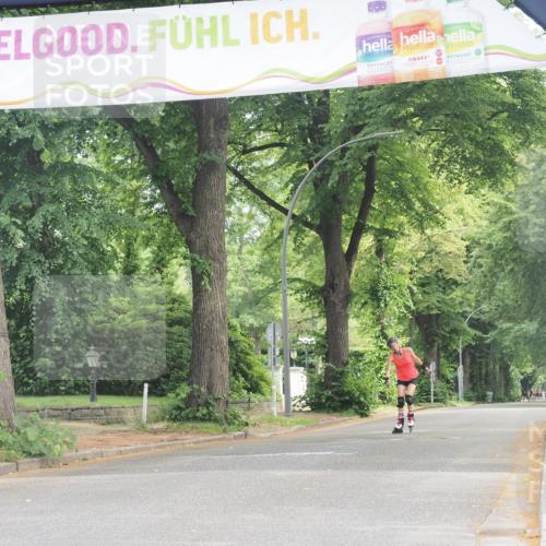 29.06.2025 - hella hamburg halbmarathon KatJ http://msf.ph/oto/8200269 29.06.2025 09:30:04 Zwischen KM18-KM19  meine-sportfotos.de