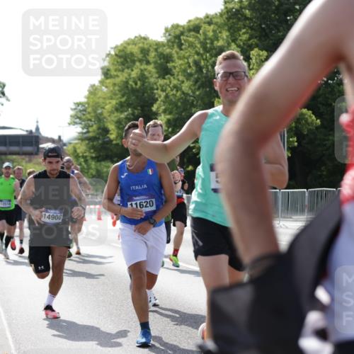 29.06.2025 - hella hamburg halbmarathon Jannik Wohlers http://msf.ph/oto/8200315 29.06.2025 09:47:43 Lombardsbrücke 1385, 1562, 1743, 2714, 2767, 3959, 4602, 4860, 5091, 5315, 6684, 6829, 6990, 8362, 8933, 9178, 9944, 10384, 10900, 11202, 11227, 11620, 11745, 11929, 12290, 12514, 12865, 13595, 13854, 14387, 14908, 14934, 15015, 15261, 15415, 15701, 16119, 16158, 17024, 17217, 18103, 18573, 18584, 18679, 18841 meine-sportfotos.de