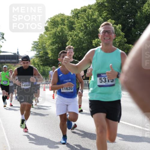 29.06.2025 - hella hamburg halbmarathon Jannik Wohlers http://msf.ph/oto/8200381 29.06.2025 09:47:43 Lombardsbrücke 1385, 1562, 1743, 2714, 2767, 3959, 4602, 4860, 5091, 5315, 6684, 6829, 6990, 8362, 8933, 9178, 9944, 10384, 10900, 11202, 11227, 11620, 11745, 11929, 12290, 12514, 12865, 13595, 13854, 14387, 14908, 14934, 15015, 15261, 15415, 15701, 16119, 16158, 17024, 17217, 18103, 18573, 18584, 18679, 18841 meine-sportfotos.de