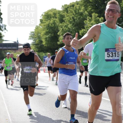 29.06.2025 - hella hamburg halbmarathon Jannik Wohlers http://msf.ph/oto/8200501 29.06.2025 09:47:44 Lombardsbrücke 1385, 1562, 1743, 2714, 2767, 3959, 4602, 4860, 5091, 5315, 6684, 6829, 6990, 8362, 8933, 9178, 10384, 10900, 11202, 11227, 11620, 11745, 11929, 12290, 12514, 12865, 13595, 13854, 14387, 14875, 14908, 14934, 15015, 15261, 15415, 15701, 16119, 16158, 17024, 17217, 18103, 18573, 18584, 18679, 18841 meine-sportfotos.de