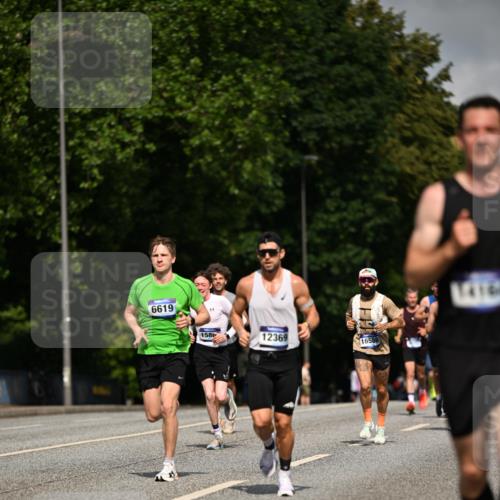 29.06.2025 - hella hamburg halbmarathon Dr. Thomas Lammeyer http://msf.ph/oto/8200560 29.06.2025 09:48:14 Kennedybrücke 1758, 2021, 2746, 3201, 5269, 5367, 6619, 6781, 8473, 8731, 10156, 10486, 10848, 11169 meine-sportfotos.de