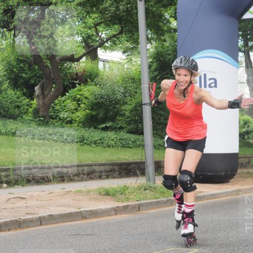 29.06.2025 - hella hamburg halbmarathon KatJ http://msf.ph/oto/8200599 29.06.2025 09:30:08 Zwischen KM18-KM19  meine-sportfotos.de