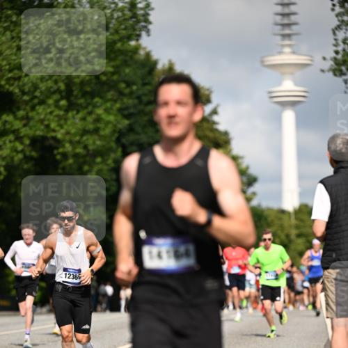 29.06.2025 - hella hamburg halbmarathon Dr. Thomas Lammeyer http://msf.ph/oto/8200650 29.06.2025 09:48:15 Kennedybrücke 1758, 2746, 3201, 5269, 5367, 6619, 6781, 8473, 8731, 10156, 10486, 10848, 11169 meine-sportfotos.de