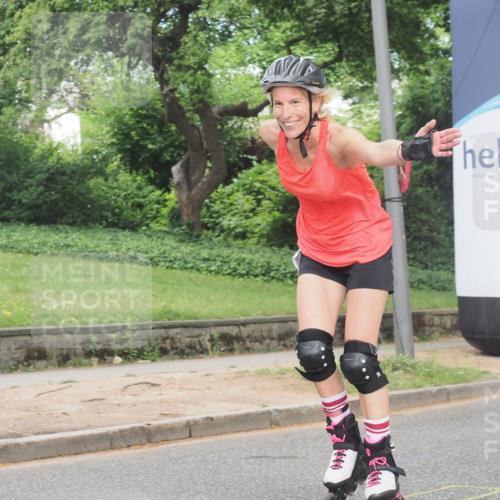 29.06.2025 - hella hamburg halbmarathon KatJ http://msf.ph/oto/8200672 29.06.2025 09:30:08 Zwischen KM18-KM19  meine-sportfotos.de