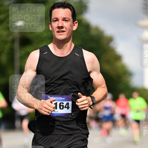 29.06.2025 - hella hamburg halbmarathon Dr. Thomas Lammeyer http://msf.ph/oto/8200711 29.06.2025 09:48:15 Kennedybrücke 1758, 2746, 3201, 5269, 5367, 6619, 6781, 8473, 8731, 10156, 10486, 10848, 11169 meine-sportfotos.de