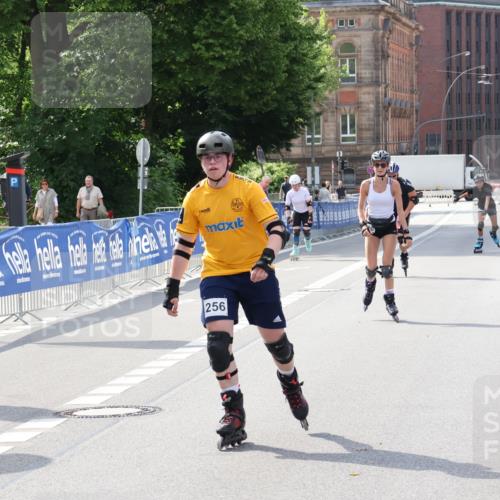 29.06.2025 - hella hamburg halbmarathon Strokosch-Dieckow http://msf.ph/oto/8200818 29.06.2025 09:50:16 Ziel 20240, 20256, 20514, 20538 meine-sportfotos.de