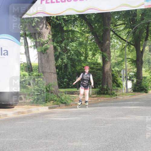 29.06.2025 - hella hamburg halbmarathon KatJ http://msf.ph/oto/8200895 29.06.2025 09:30:41 Zwischen KM18-KM19  meine-sportfotos.de