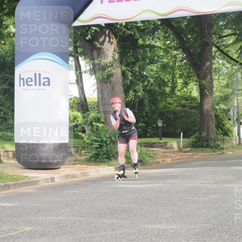 29.06.2025 - hella hamburg halbmarathon KatJ http://msf.ph/oto/8201009 29.06.2025 09:30:42 Zwischen KM18-KM19  meine-sportfotos.de