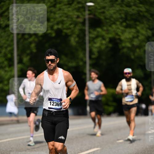 29.06.2025 - hella hamburg halbmarathon Dr. Thomas Lammeyer http://msf.ph/oto/8201161 29.06.2025 09:48:17 Kennedybrücke 1758, 2746, 3201, 5070, 5269, 5367, 6619, 6781, 7272, 8209, 8473, 9137, 9381, 10156, 10171, 10486, 10848, 11169 meine-sportfotos.de