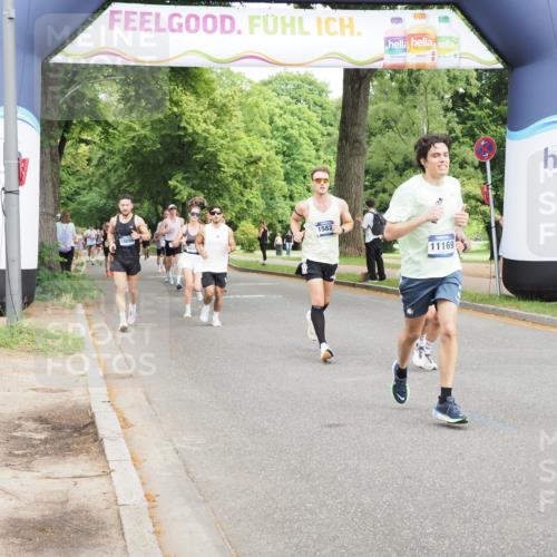 29.06.2025 - hella hamburg halbmarathon MichiJ http://msf.ph/oto/8201218 29.06.2025 10:21:34 Zwischen KM18-KM19 1686, 5070, 7965, 8883, 10484, 11169, 11199, 14293, 15054, 15826, 16505, 18099 meine-sportfotos.de
