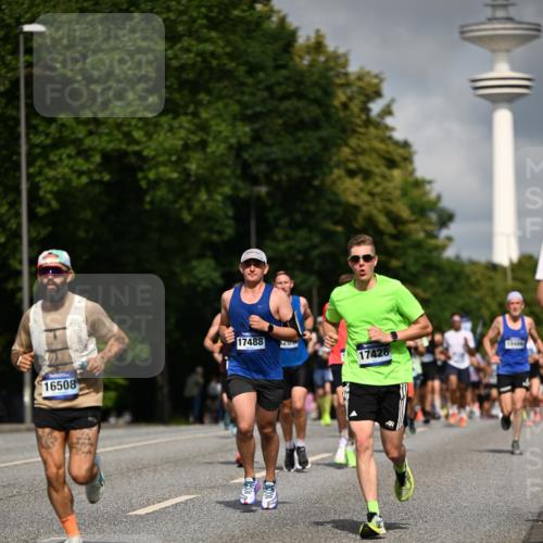 29.06.2025 - hella hamburg halbmarathon Dr. Thomas Lammeyer http://msf.ph/oto/8201295 29.06.2025 09:48:18 Kennedybrücke 1758, 2746, 3043, 3201, 5070, 5269, 5367, 5746, 6619, 6781, 7272, 8209, 8473, 9137, 9381, 10156, 10171, 10486, 10848, 11169 meine-sportfotos.de