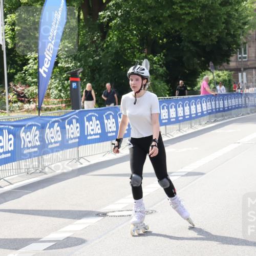 29.06.2025 - hella hamburg halbmarathon Strokosch-Dieckow http://msf.ph/oto/8201328 29.06.2025 09:51:01 Ziel 20262 meine-sportfotos.de
