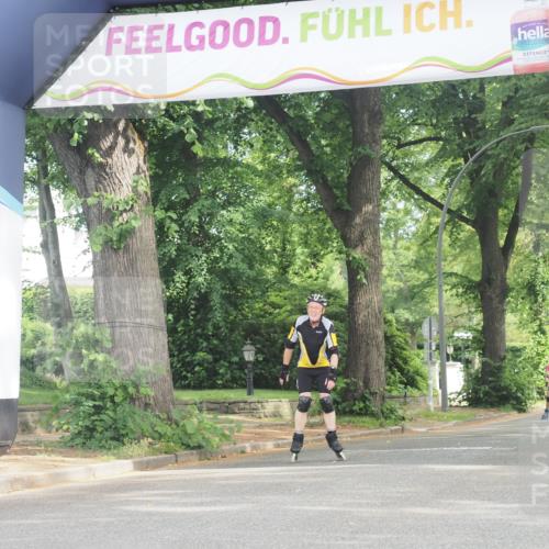 29.06.2025 - hella hamburg halbmarathon KatJ http://msf.ph/oto/8201374 29.06.2025 09:30:49 Zwischen KM18-KM19  meine-sportfotos.de