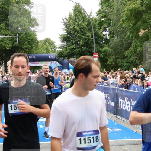 29.06.2025 - hella hamburg halbmarathon Zöllner http://msf.ph/oto/8201375 29.06.2025 10:47:31 Ziel 51, 1012, 1592, 2274, 2839, 2869, 2953, 3304, 5532, 5650, 8234, 8693, 8852, 9305, 10423, 11021, 11077, 11491, 12870, 13223, 13303, 15350, 15479, 15923, 16819, 17846, 17905, 18758, 18974 meine-sportfotos.de