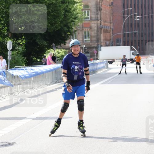 29.06.2025 - hella hamburg halbmarathon Strokosch-Dieckow http://msf.ph/oto/8201413 29.06.2025 09:51:17 Ziel 20204 meine-sportfotos.de