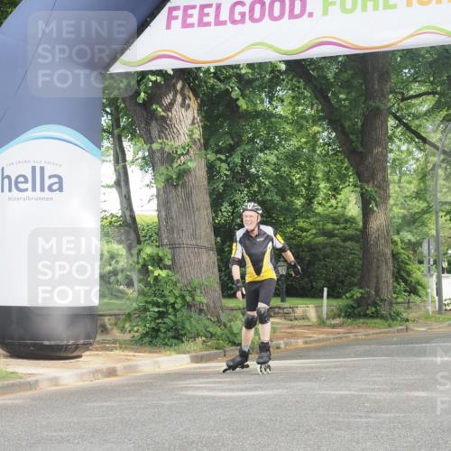 29.06.2025 - hella hamburg halbmarathon KatJ http://msf.ph/oto/8201480 29.06.2025 09:30:49 Zwischen KM18-KM19  meine-sportfotos.de