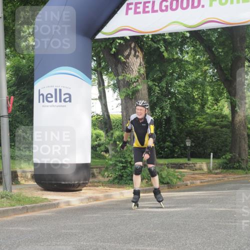 29.06.2025 - hella hamburg halbmarathon KatJ http://msf.ph/oto/8201511 29.06.2025 09:30:50 Zwischen KM18-KM19  meine-sportfotos.de