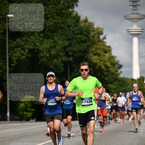 29.06.2025 - hella hamburg halbmarathon Dr. Thomas Lammeyer http://msf.ph/oto/8201536 29.06.2025 09:48:19 Kennedybrücke 1758, 2746, 3043, 3201, 5070, 5269, 5328, 5367, 5746, 6619, 6781, 7272, 8209, 9137, 9381, 10156, 10171, 10486, 10848, 11169 meine-sportfotos.de