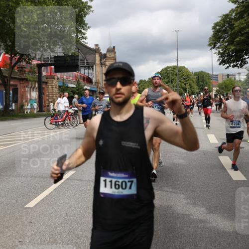 29.06.2025 - hella hamburg halbmarathon Yannick Fuchs http://msf.ph/oto/8201569 29.06.2025 10:44:45 20KM 1119, 1399, 1461, 1466, 1507, 1630, 1750, 1817, 2207, 2880, 3654, 4077, 4346, 4816, 5018, 5115, 6027, 6662, 6712, 6795, 7052, 7134, 7176, 7397, 7583, 7930, 7932, 8117, 8572, 8704, 8819, 9057, 10371, 11214, 11356, 11455, 11607, 12016, 12624, 13008, 13687, 13701, 13875, 14034, 14257, 14626, 15362, 15395, 15803, 15950, 16291, 16716, 17179, 17221, 17247, 17384, 18006, 18066, 18370, 18394, 18489, 18657, 18658, 18811 meine-sportfotos.de