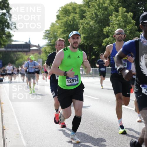 29.06.2025 - hella hamburg halbmarathon Jannik Wohlers http://msf.ph/oto/8201599 29.06.2025 09:47:47 Lombardsbrücke 1385, 1562, 1743, 2714, 2767, 3959, 4860, 5091, 5315, 6684, 6829, 6990, 8362, 8933, 10793, 10900, 11202, 11227, 11620, 11929, 12290, 12514, 13595, 13854, 14387, 14875, 14908, 14934, 15015, 15261, 15415, 15701, 15959, 16119, 16158, 17024, 17217, 18103, 18573, 18584, 18679 meine-sportfotos.de
