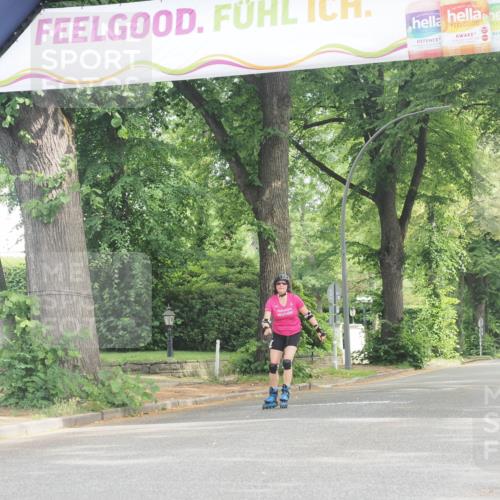 29.06.2025 - hella hamburg halbmarathon KatJ http://msf.ph/oto/8201646 29.06.2025 09:30:53 Zwischen KM18-KM19  meine-sportfotos.de