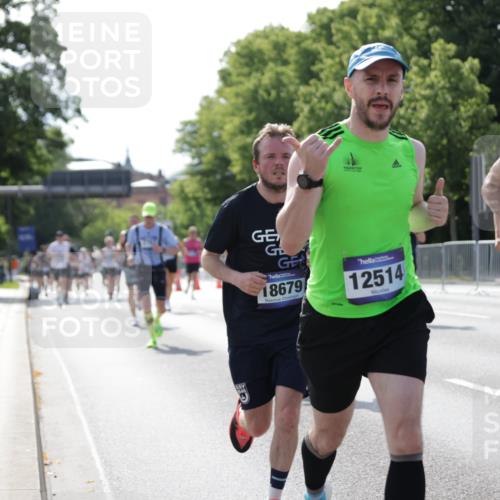 29.06.2025 - hella hamburg halbmarathon Jannik Wohlers http://msf.ph/oto/8201658 29.06.2025 09:47:47 Lombardsbrücke 1385, 1562, 1743, 2714, 2767, 3959, 4860, 5091, 5315, 6684, 6829, 6990, 8362, 8933, 10793, 10900, 11202, 11227, 11620, 11929, 12290, 12514, 13595, 13854, 14387, 14875, 14908, 14934, 15015, 15261, 15415, 15701, 15959, 16119, 16158, 17024, 17217, 18103, 18573, 18584, 18679 meine-sportfotos.de