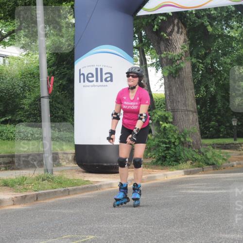 29.06.2025 - hella hamburg halbmarathon KatJ http://msf.ph/oto/8201702 29.06.2025 09:30:55 Zwischen KM18-KM19  meine-sportfotos.de