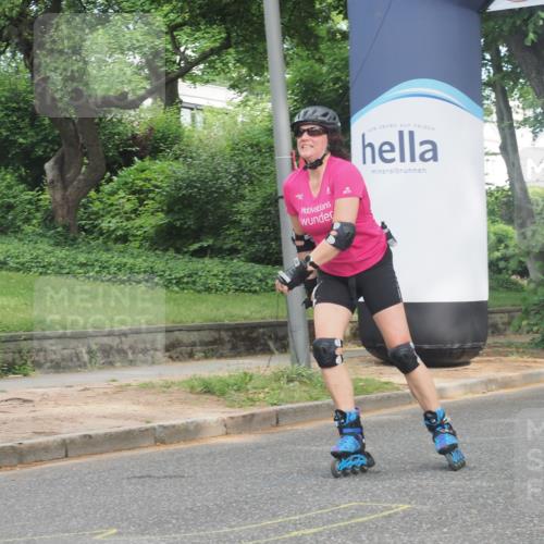 29.06.2025 - hella hamburg halbmarathon KatJ http://msf.ph/oto/8201762 29.06.2025 09:30:55 Zwischen KM18-KM19  meine-sportfotos.de